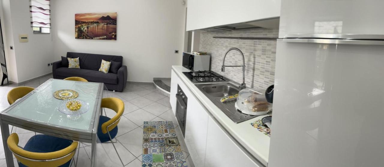 Martina House Apartment Afragola Exterior foto